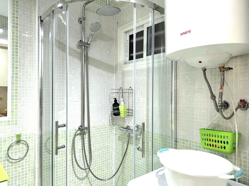 Foto 3b151d6f-223c-4c5d-87e3-1a73cf380f0a. Estudi a avenida gamonal 7 a Parque de la Paloma Benalmádena