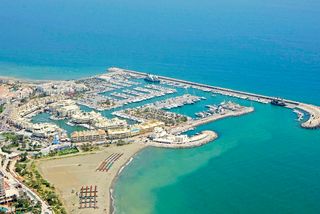 Apartament a Calle la fragata 4. Ref. 1216 apartamento en puerto marina, benalmadena costa.