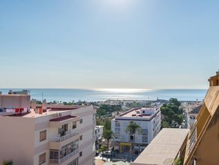 Attique  Avenida marysol 3. Ref. 1236  atico 4 dormitorios con vistas al mar en benalmadena