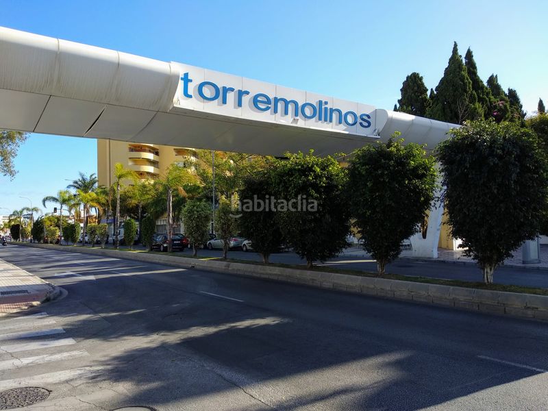 Foto 5b4285cc-0cf0-4e4a-9f94-577dc83b91b8. Pis amb piscina a El Pinillo Torremolinos
