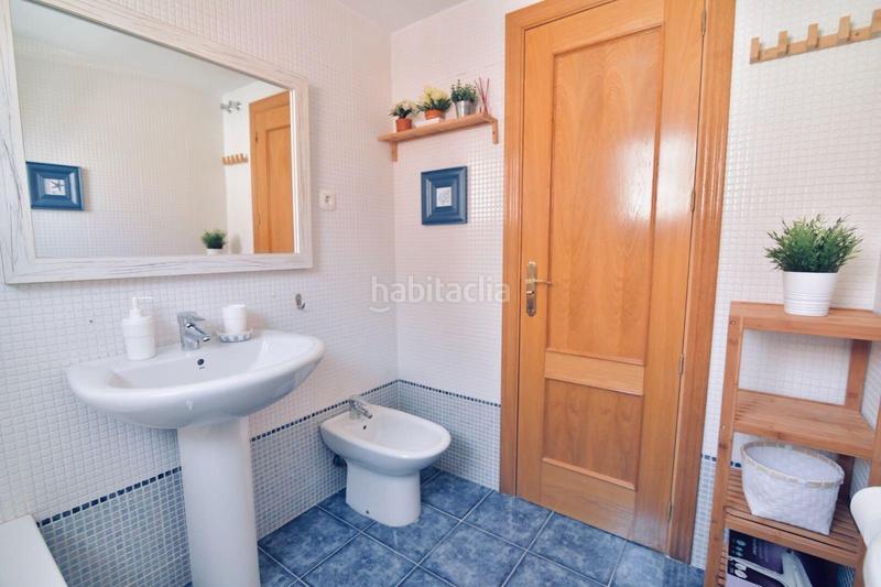 Foto 1a6b0077-7a60-417d-8c3b-895e0665d9f1. Miete erdgeschoss in calle aligustres de baviera 14 in Caleta de Velez