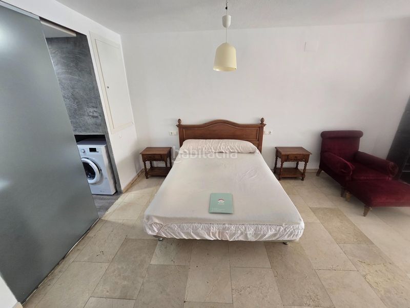 Foto 0e588424-9364-4d03-8f7c-500d691c46fd. Lloguer loft a ronda de los tejares 34 a Centro Córdoba
