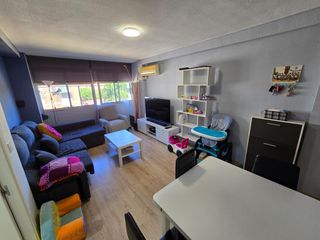 Pis a Pasaje bujalance 6. Encantador piso reformado en córdoba  oportunidad única por 75,0