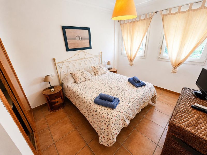 Foto b91c3c58-36d2-4c76-b600-dd7a6a07f4f9. Planta baixa a milenio 3 a Centro Nerja