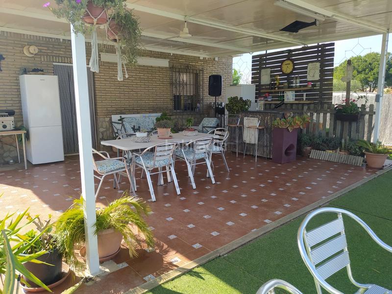 Foto 168127ba-f07b-4fd9-b95b-31ddbb881440. Chalet oportunidad casa en urbanización tarazona hipotecable en Rinconada (La)