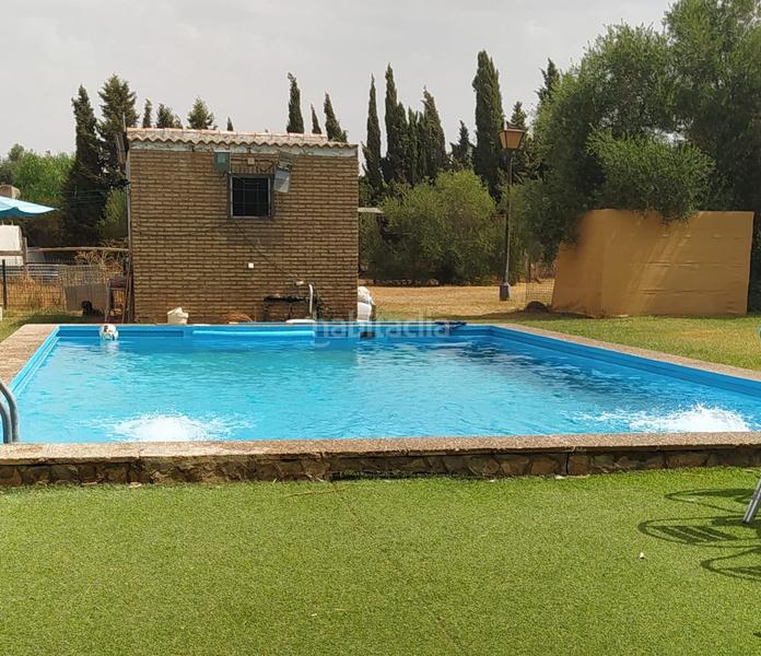 Foto 8595af52-6b53-4c57-89a2-c35091913f53. Chalet oportunidad casa en urbanización tarazona hipotecable en Rinconada (La)