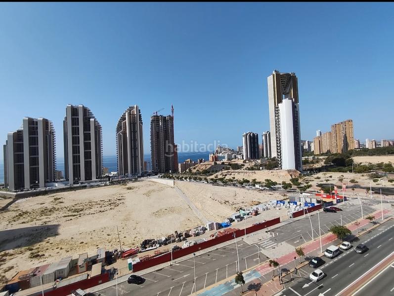 Foto 13b5dcfe-6e13-401b-8793-b38fd3cf9558. Pis amb aparcament piscina a Via Parque Benidorm