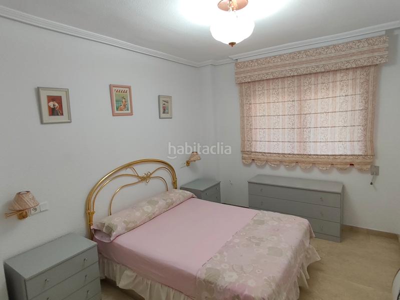 Foto 215b4a9a-8a3f-4f1a-b276-5b9854083594. Location appartement avec parking piscine dans Playa Poniente Benidorm