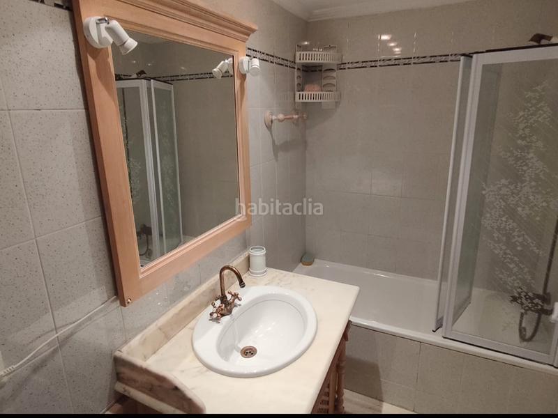 Foto f038de3a-7418-45d1-b0f9-36a53c75ff3c. Miete etagenwohnung mit parking pool in Playa Poniente Benidorm