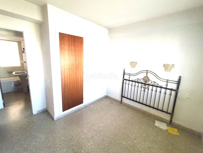 Foto b9bbb544-60fa-4657-875d-8cbfcc27011f. Pis a Playa Poniente Benidorm