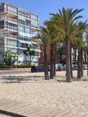 Appartamento in Playa Poniente. Piso 1 linea de playa