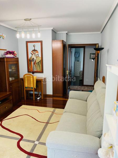 Foto 1c0cb678-1a9f-4eec-9d5b-e3bbd875eb99. Pis amb calefacció aparcament a Llodio