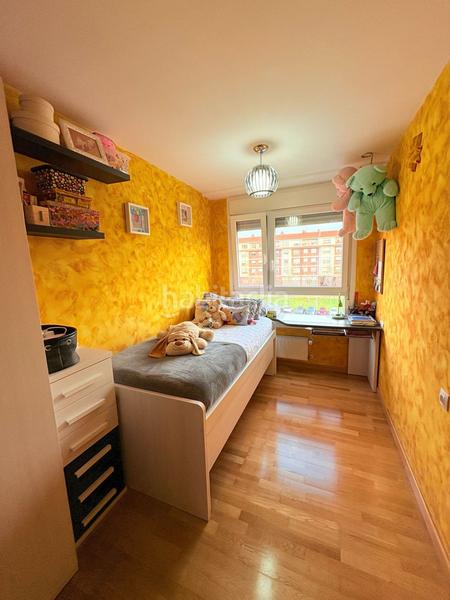 Foto 4ddb9455-dd23-4e7d-b128-f6b94e852605. Piso  en venta en burceña, 2 dormitorios. en Cruces Barakaldo