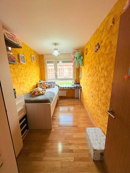 Foto 7db960c8-9d6c-48aa-96f0-0746404701e8. Piso  en venta en burceña, 2 dormitorios. en Cruces Barakaldo