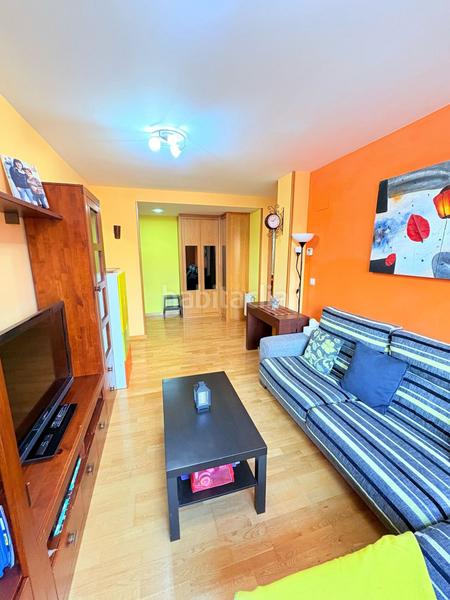 Foto c8d30460-8379-499c-b215-e49bdfdc6fec. Piso  en venta en burceña, 2 dormitorios. en Cruces Barakaldo