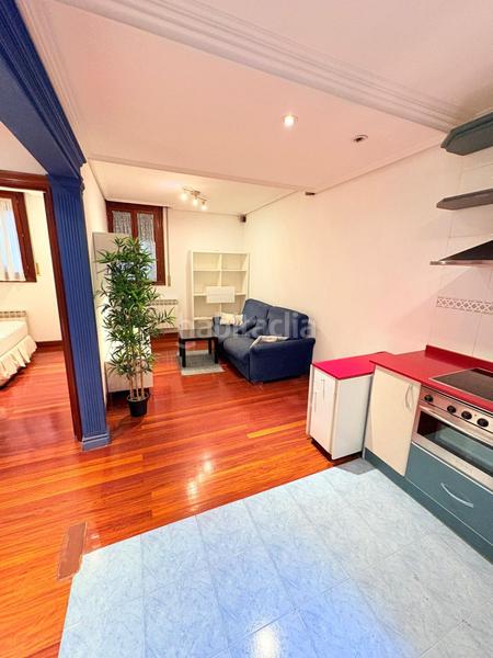 Foto 34b4c617-bbce-4ac3-bd63-fd63e27189f3. Alquiler apartamento  en alquiler en alhóndiga, 1 dormitorio. en Bilbao