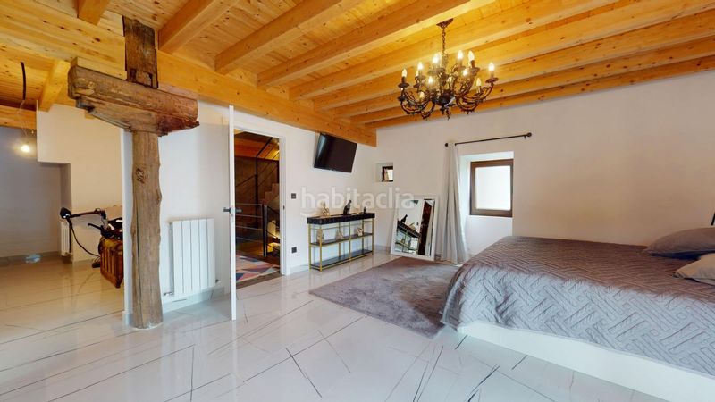 Foto 069b7b1a-f8ba-43f2-8a80-2760dc9e4329. Casa amb calefacció a Valle de Mena