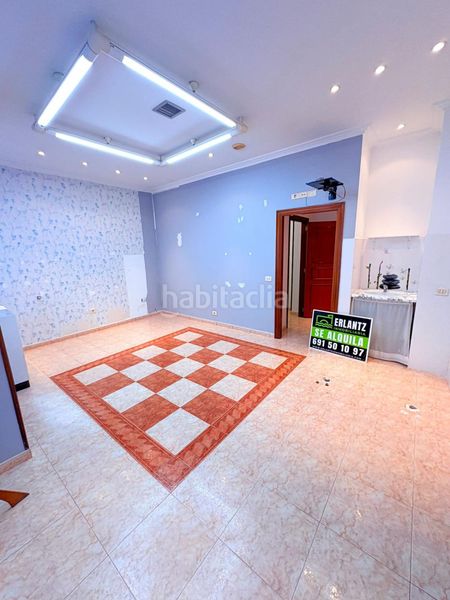 Foto 6cb0a4eb-2010-40d2-b3d0-69c13db54180. Lloguer local comercial a Güeñes