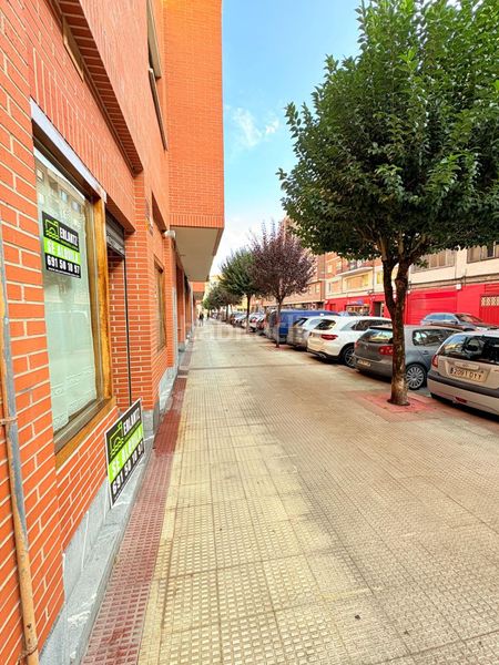 Foto d450ba12-193e-4c12-97ba-90f120f5cd1c. Lloguer local comercial a Güeñes