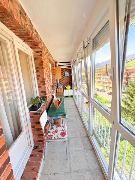 Foto 697c51b4-fb8e-452c-8cc0-0bb935c71675. Pis amb calefacció a Valle de Mena