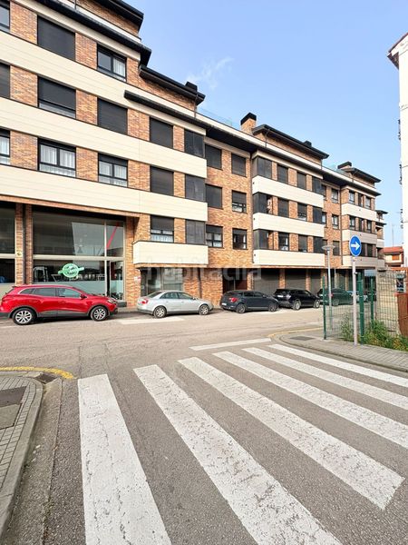 Foto 06bf5e6b-ae1d-4c0b-8f21-45fc151a421a. Lloguer pis amb calefacció a Valle de Mena