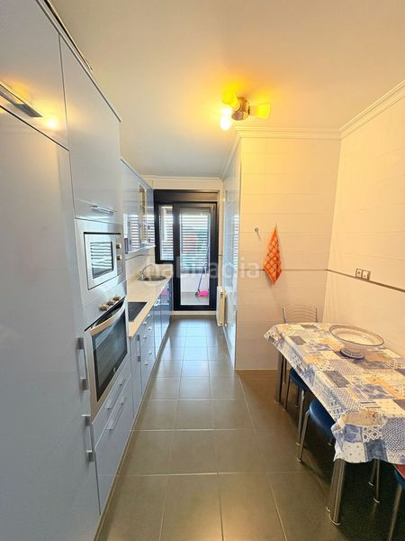 Foto 5d10bfc2-fb25-4b67-a288-c5d9f547395d. Lloguer pis amb calefacció a Valle de Mena