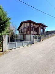 Xalet a Villaverde de Trucíos