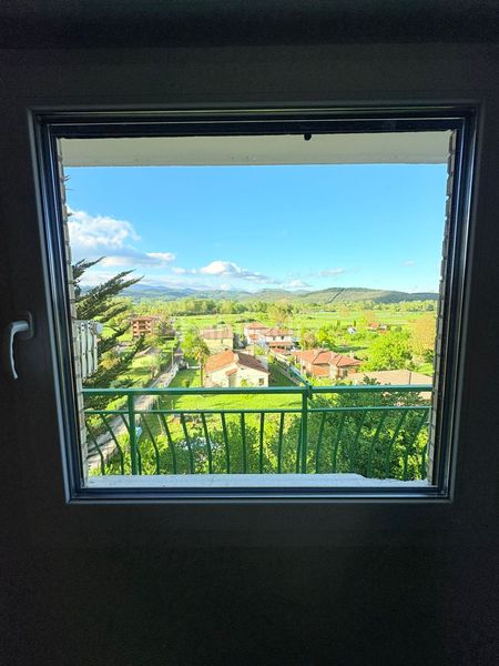 Foto b62e181f-a855-4301-bf85-fb36b4f0e2d3. Pis amb calefacció a Valle de Mena