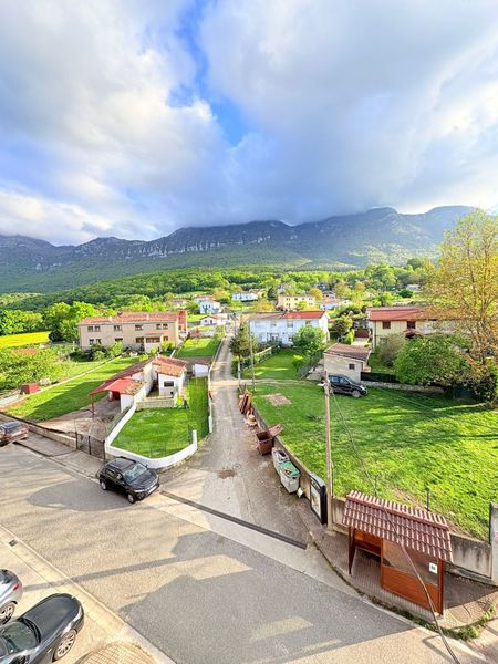 Foto d2d4a486-22e1-4771-afc8-e653bf4f3bb6. Pis amb calefacció a Valle de Mena