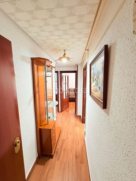 Foto 64290137-2c91-4a54-9f37-7055c62462cb. Pis amb calefacció a Balmaseda