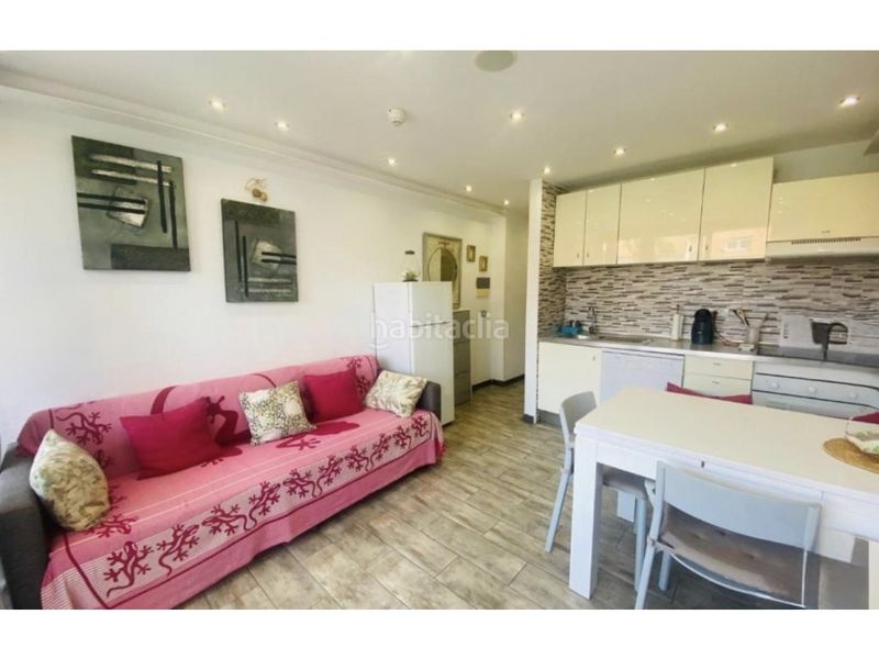 Foto cc7922bb-6ae3-47ff-be5e-8897ff653921. Apartament amb piscina a Playa de las Américas Arona