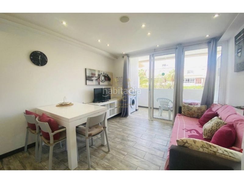 Foto ea1e97c8-4a3f-45ac-a84e-d639049d0bf2. Apartament amb piscina a Playa de las Américas Arona
