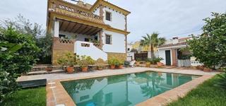 Chalet en El Pinillo. Exclusiva villa en zona premium de torremolinos.