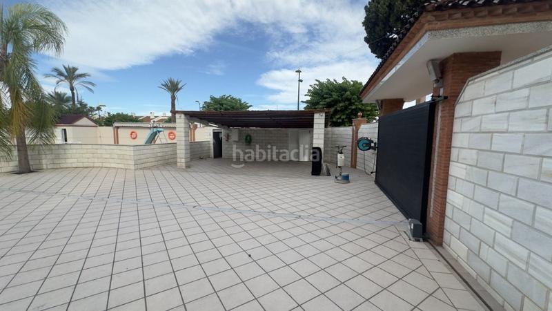 Foto 44540e5e-d551-44a4-96aa-6bee656639d8. Chalet in calle chiclana 8 in Manantiales - Lagar - Cortijo Alhaurín de la Torre