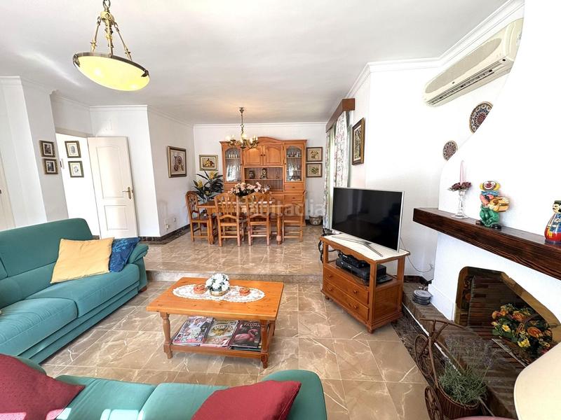 Foto 1d4a1cf3-c4bf-47fb-8529-39811f15eb50. Xalet amb calefacció aparcament a Capellanía - Retamar Alhaurín de la Torre