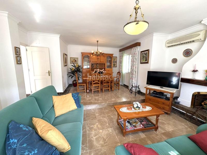 Foto abedac51-443b-4eab-8c1a-9a720365428a. Xalet amb calefacció aparcament a Capellanía - Retamar Alhaurín de la Torre