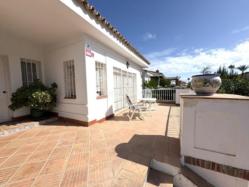 Foto c6652a36-0d4e-4dc1-a1bd-e0cdc24ee18d. Xalet amb calefacció aparcament a Capellanía - Retamar Alhaurín de la Torre