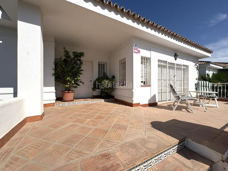 Foto f31adaf8-852d-40f2-a839-183d20054ff0. Xalet amb calefacció aparcament a Capellanía - Retamar Alhaurín de la Torre