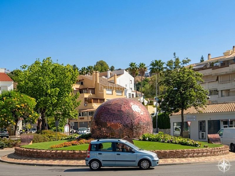 Foto 7fdb9e1e-e2d4-4ef9-84b0-ccea9edc62bb. Casa adossada amb aparcament piscina a Montealto - Monterrey Benalmádena