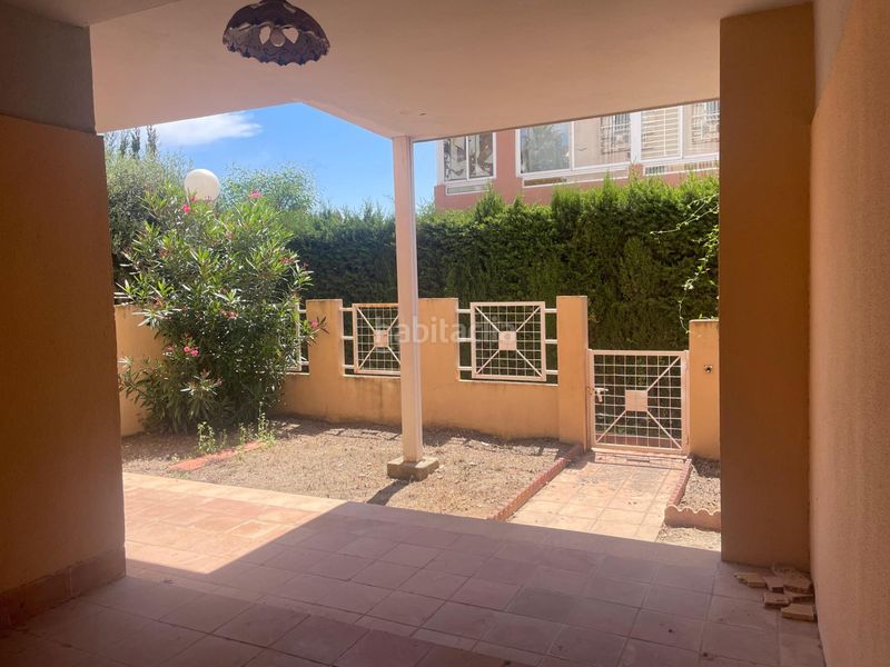 Foto a606dca2-98cc-4907-b2f2-cc2e0dd5b693. Casa adossada amb aparcament piscina a Montealto - Monterrey Benalmádena