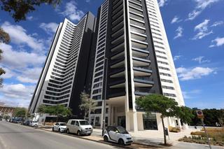 Affitto Piccolo appartamento in Paseo de martiricos 30. Exclusivo piso a estrenar con vistas panorámicas en el corazón d