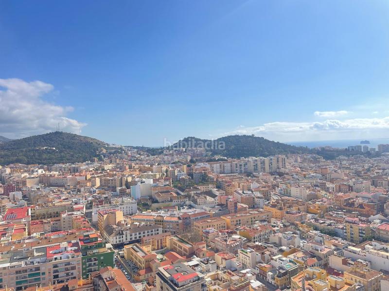 Foto 2b0af9e5-2d1a-4d62-a48f-c0fbb872df73. Alquiler apartamento en paseo de martiricos 30 exclusivo piso a estrenar con vistas panorámicas en el corazón en Málaga