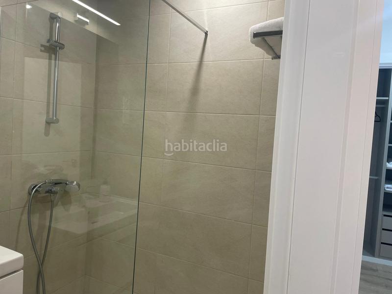 Foto 64db1b84-95c3-488d-bec8-e1a02bb04165. Alquiler apartamento en paseo de martiricos 30 exclusivo piso a estrenar con vistas panorámicas en el corazón en Málaga