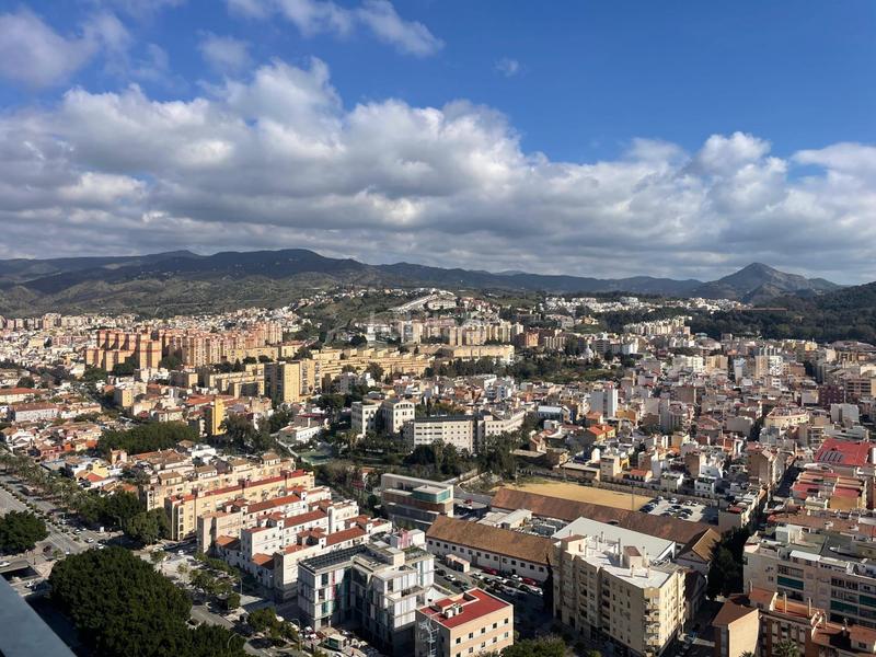 Foto 08994e6f-31ce-4e5e-a610-c48103b78538. Location appartement dans paseo de martiricos 30 dans Málaga