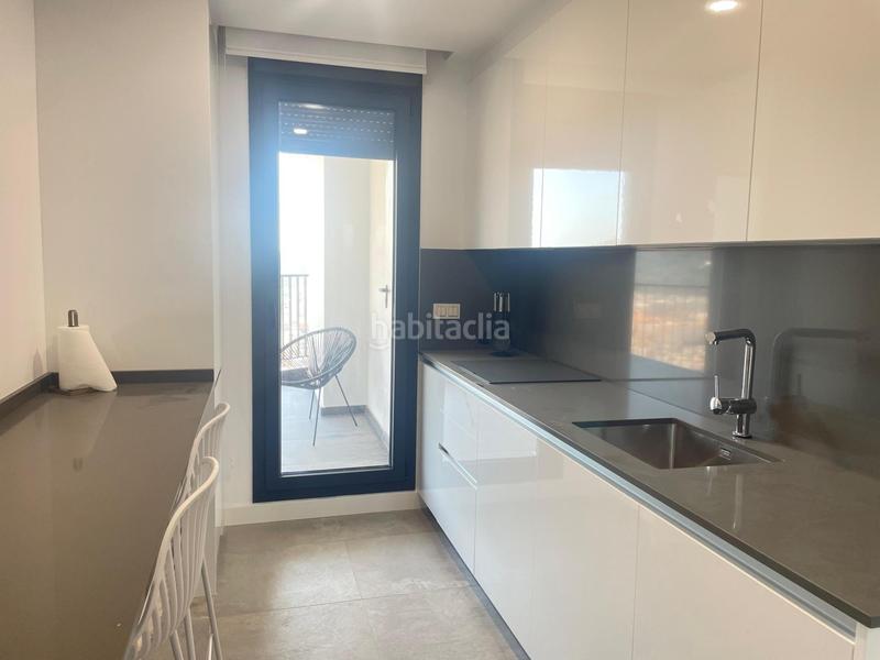 Foto 6fa91db4-de15-44f1-9e39-f74d7a701d49. Miete appartement in paseo de martiricos 30 in Martiricos - La Roca - La Rosaleda Málaga