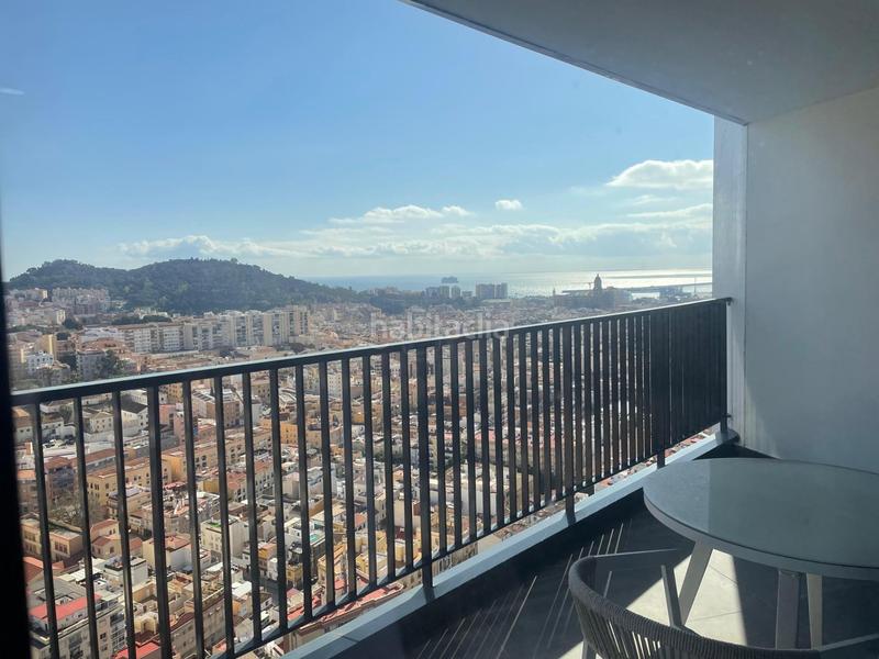 Foto e6688baf-6d0e-4590-8b1b-b74bb129bca8. Rent apartment in paseo de martiricos 30 in Martiricos - La Roca - La Rosaleda Málaga