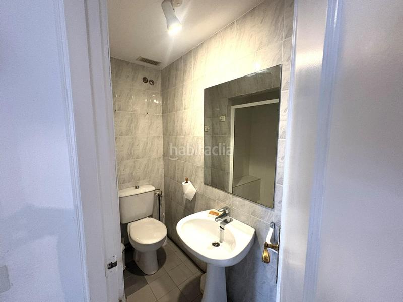 Foto 23133fe3-80a3-4ec6-8d65-4fba4c0aa2b8. Casa adossada amb piscina a Los Boliches Fuengirola