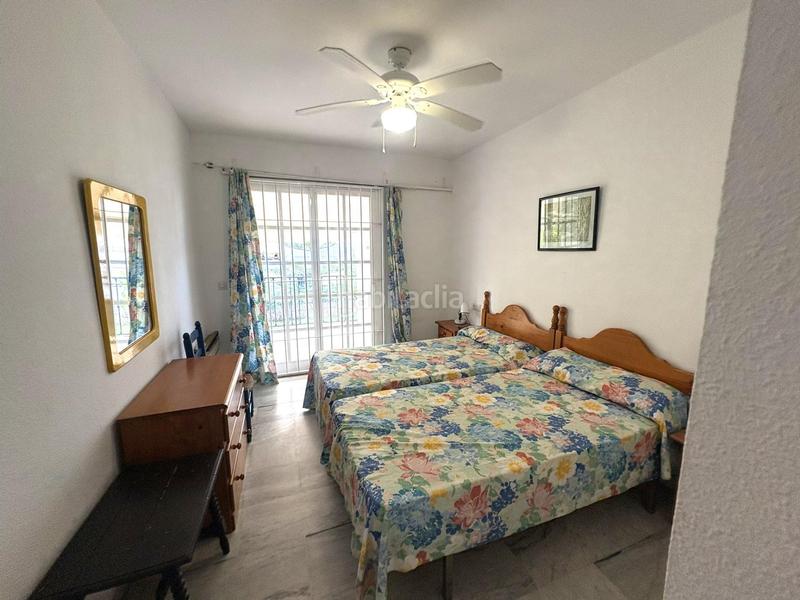 Foto 4c0bc8d7-cb2b-4cdd-ac59-61366a94ba0e. Casa adossada amb piscina a Los Boliches Fuengirola