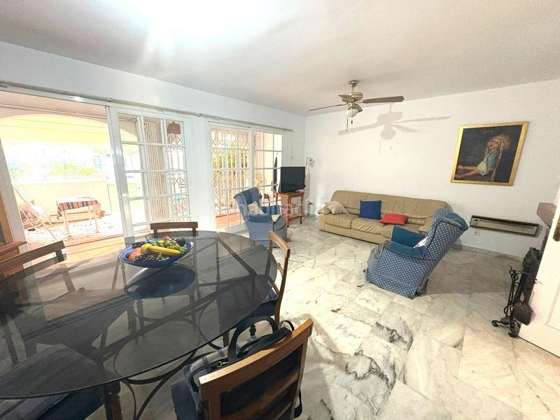 Foto 517e3937-812f-45e5-8080-19fab3fed740. Casa adossada amb piscina a Los Boliches Fuengirola