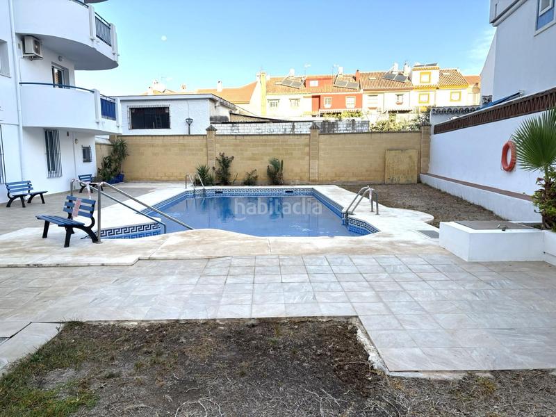 Foto 7282bc08-0f40-4007-934c-1e3cdff36d08. Casa adossada amb piscina a Los Boliches Fuengirola